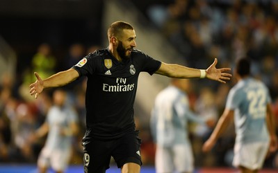 龙珠体育精华-F加拿大站周冠宇被队友撞退赛